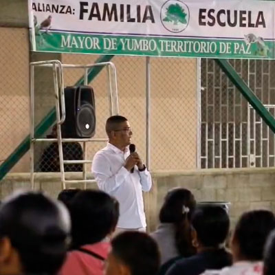 Familia Escuela